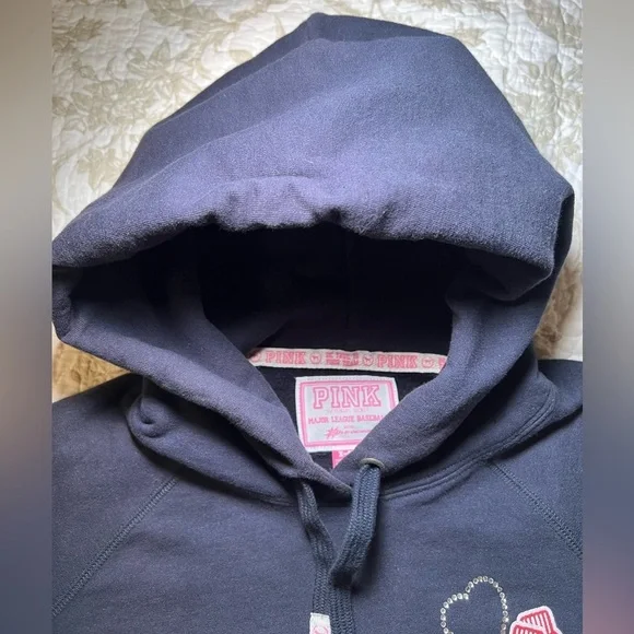 Victorias Secret PINK Red Sox MLB Pullover Hoodie with Bling, size XS - Picture 2 of 12